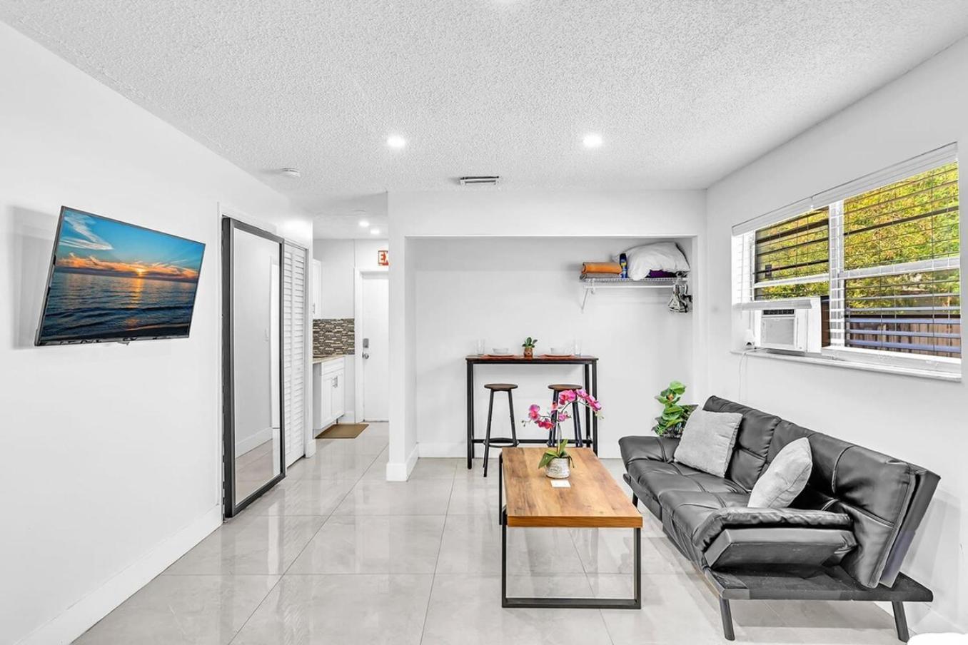 New 2 Bed Studio Close To Beach & Casino Ha04 Hollywood Eksteriør bilde