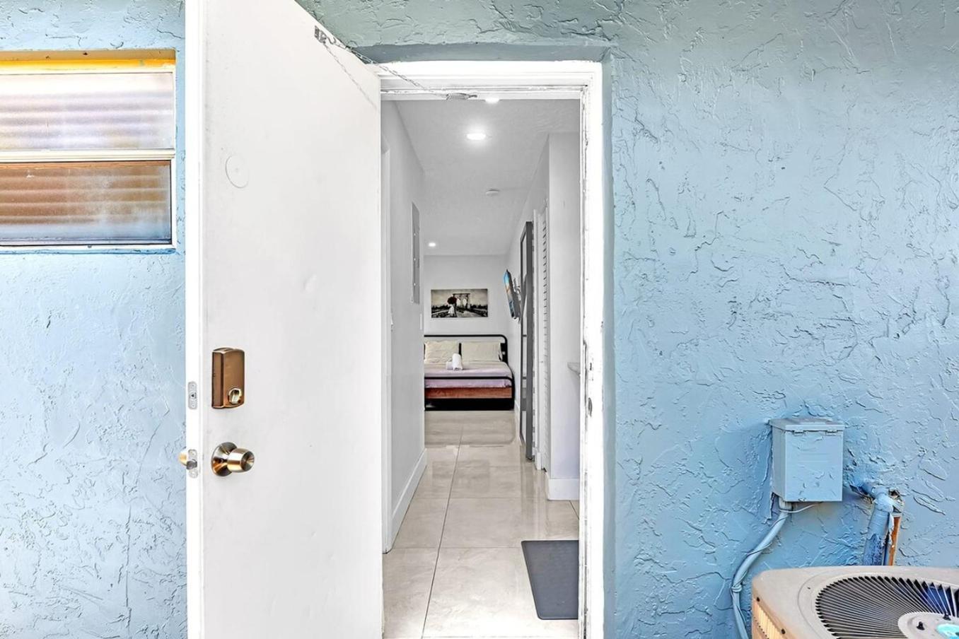 New 2 Bed Studio Close To Beach & Casino Ha04 Hollywood Eksteriør bilde