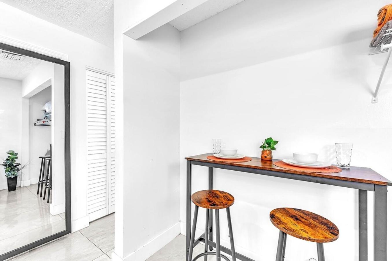 New 2 Bed Studio Close To Beach & Casino Ha04 Hollywood Eksteriør bilde